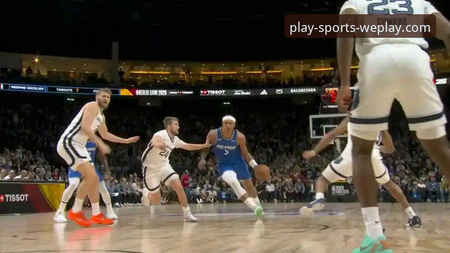 米切尔42分vs班凯罗36分：一场东部卡位战的攻防博弈